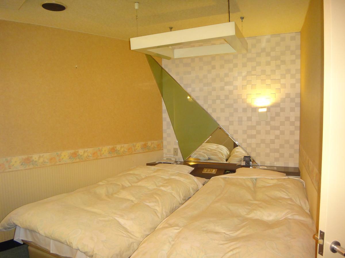 Utility Hotel Coo Yokoshibahikari Buitenkant foto
