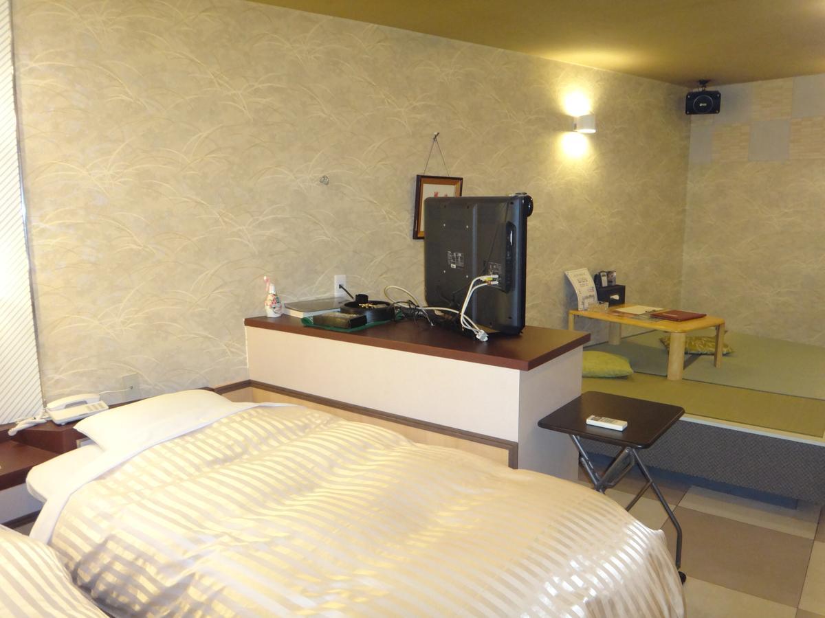 Utility Hotel Coo Yokoshibahikari Buitenkant foto